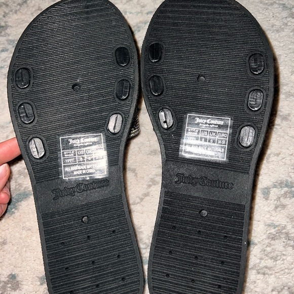 JUICY COUTURE SANDALS - Picture 3 of 5